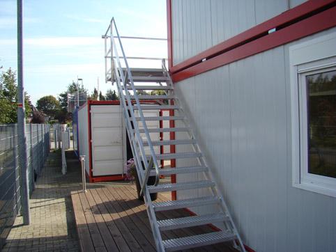 Treppen und Podeste